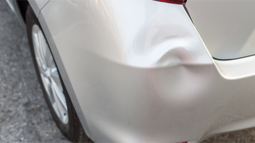 wgniecenia karoserii